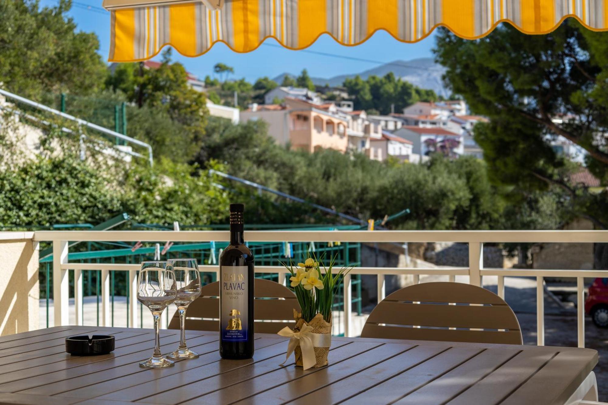 Apartments By The Sea Duce, Omis - 946 외부 사진