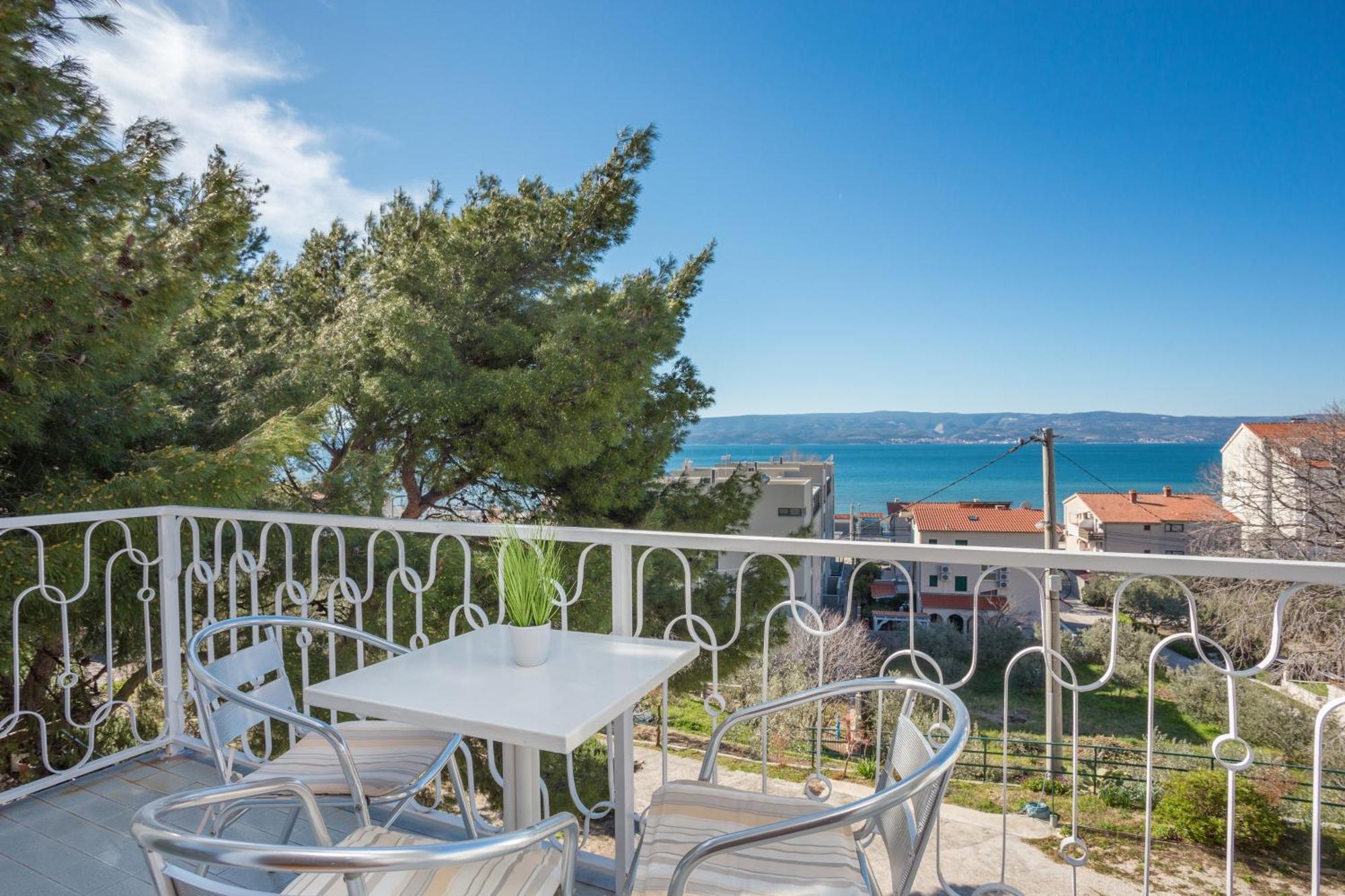 Apartments By The Sea Duce, Omis - 946 외부 사진