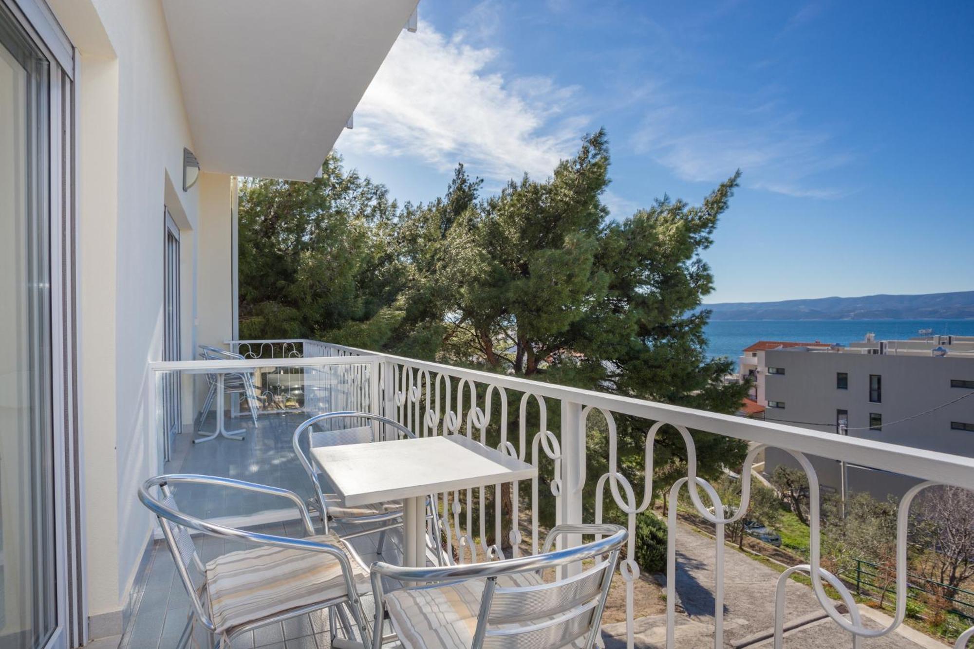 Apartments By The Sea Duce, Omis - 946 외부 사진